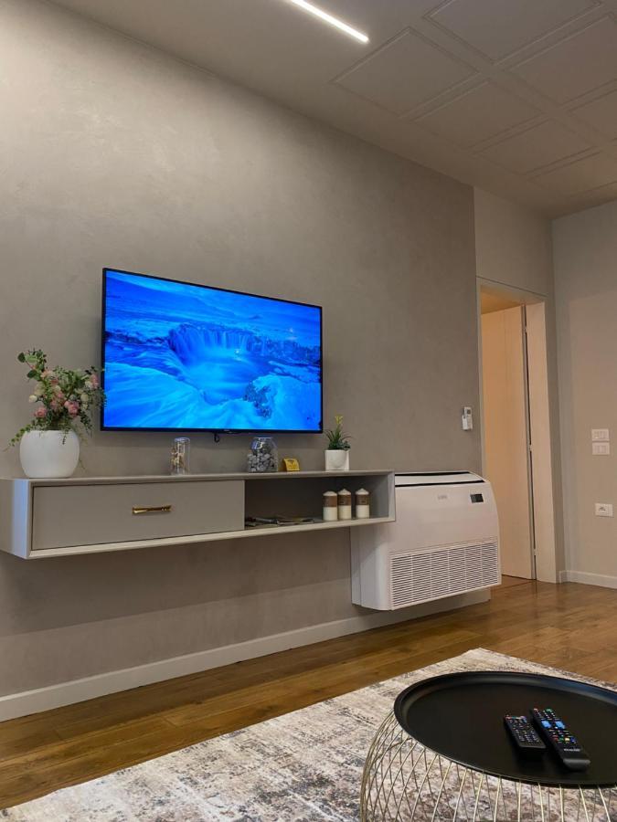 Comfort Apartament 21 Durres Exterior photo
